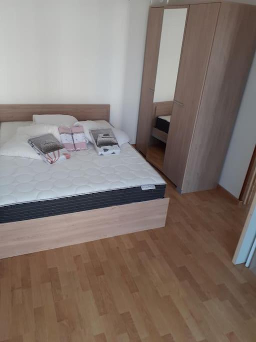 3 Chambres Le Cube-Centre Ville Троа Екстериор снимка